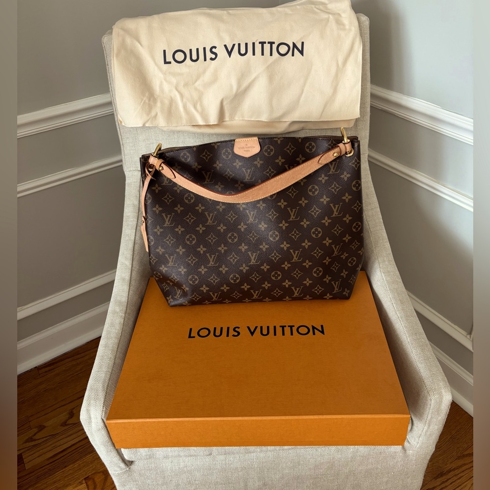 Louis Vuitton Graceful Hobo MM Brown
